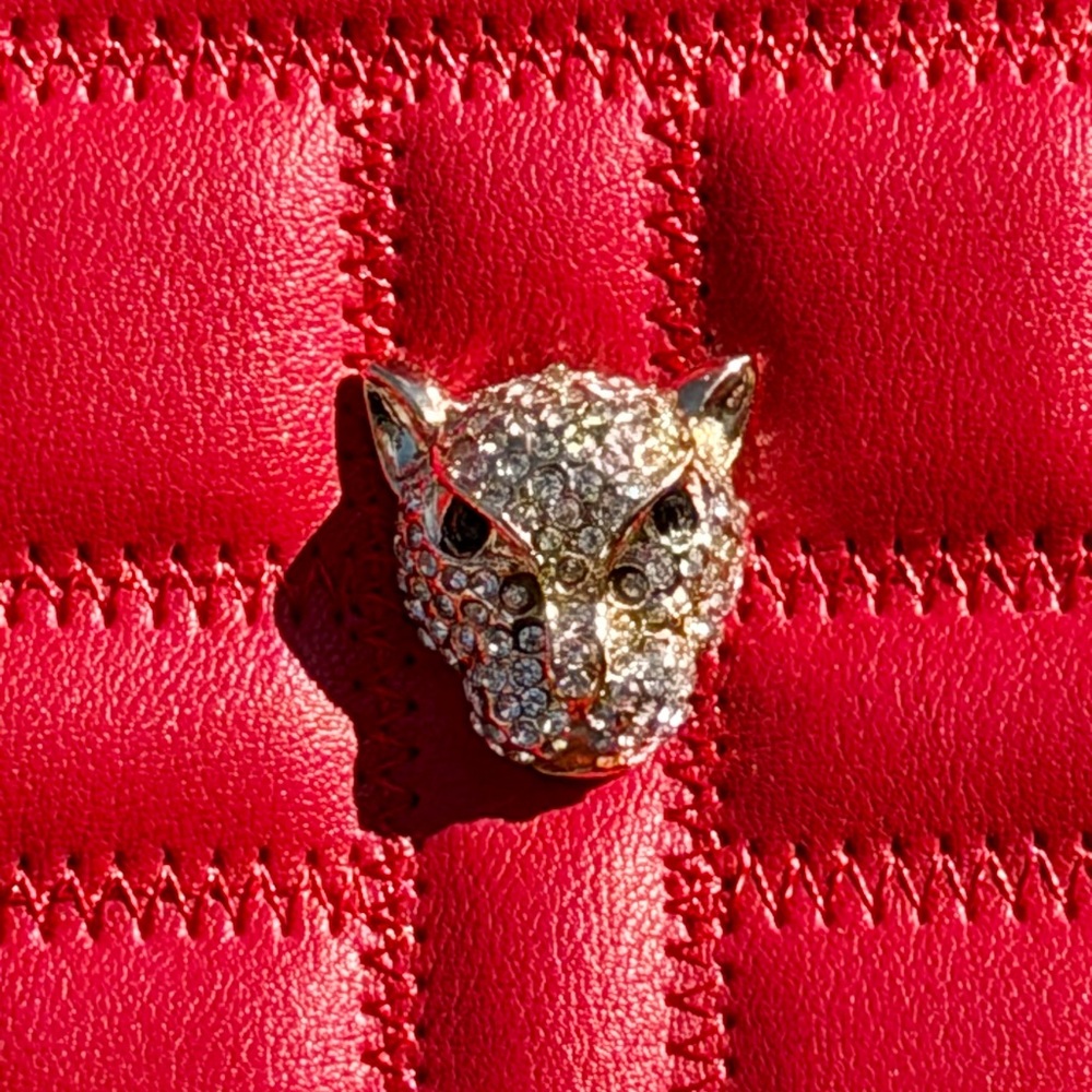 JESSICA SIMPSON Gillian Quilted Shoulder/Crossbody Chain Bag in Crimson Red - Picture 4 of 16